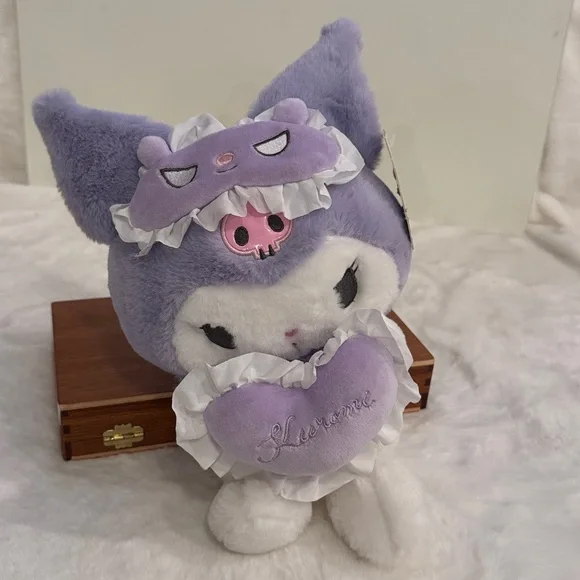 Sanrio Kuromi Plush Toy Holding a Purple Heart 💜 - Picture 1 of 11